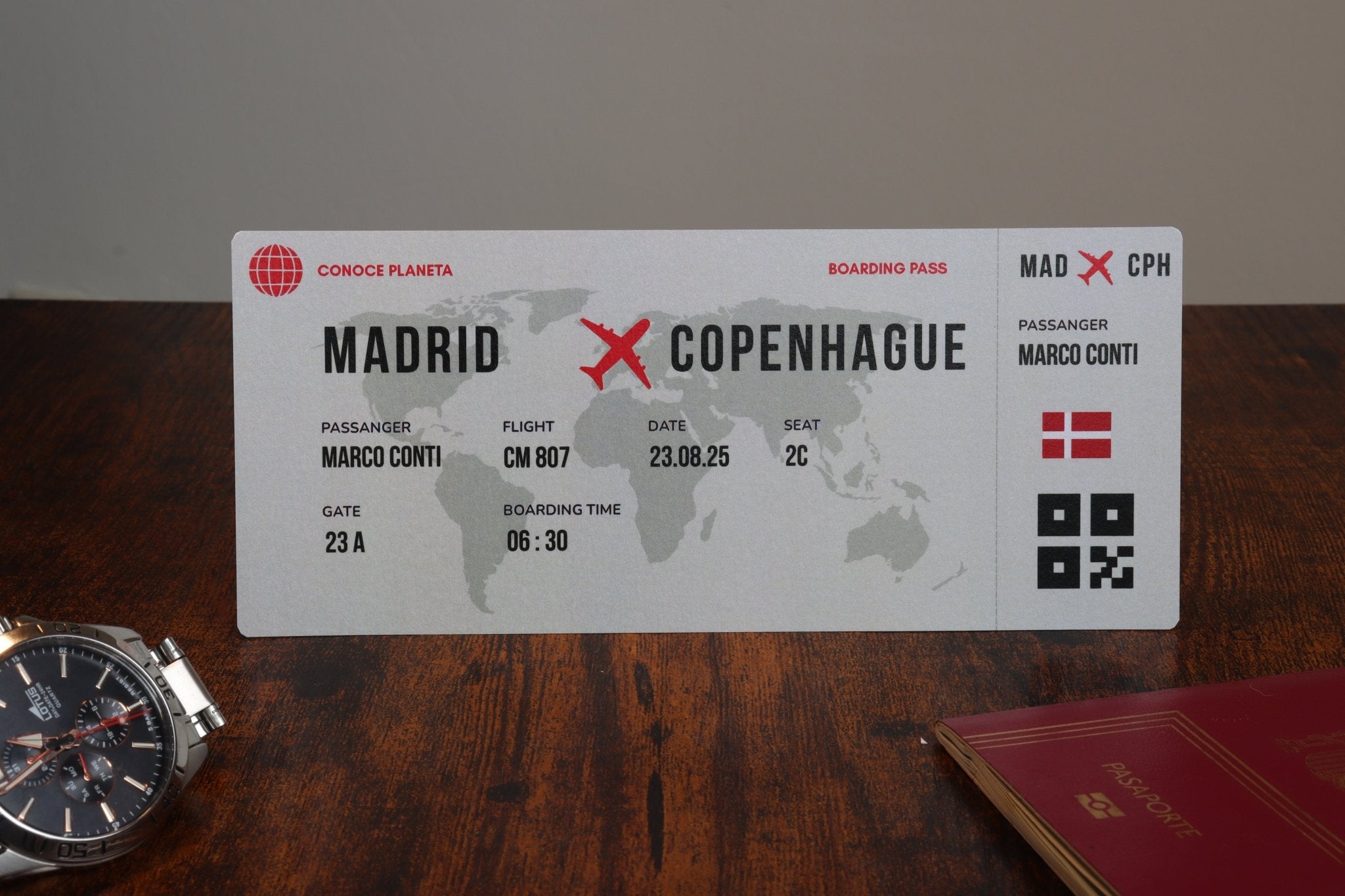 Boarding Pass minimalista de Dinamarca - Conoce el Planeta