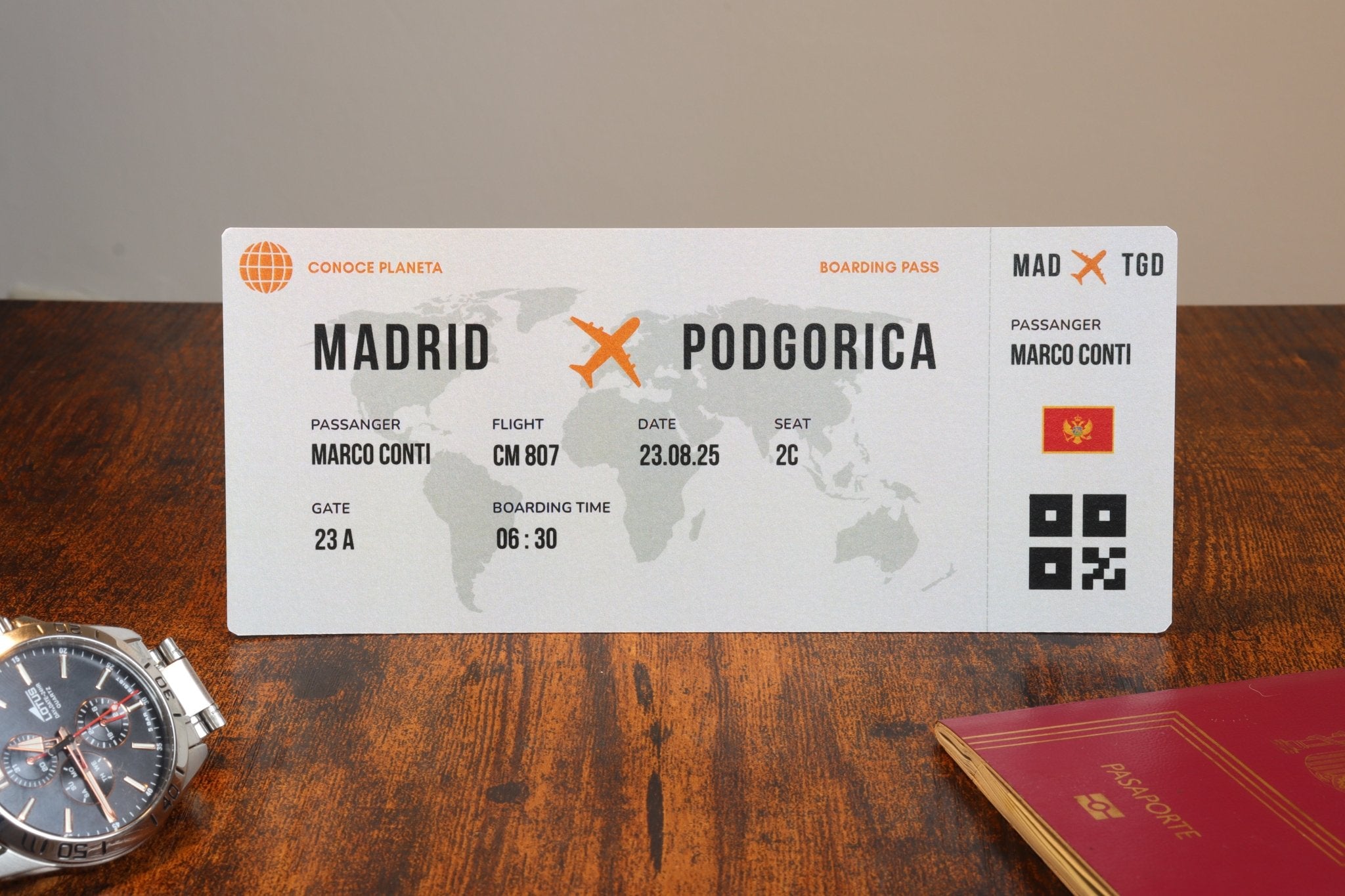 Boarding Pass minimalista de Montenegro - Conoce el Planeta
